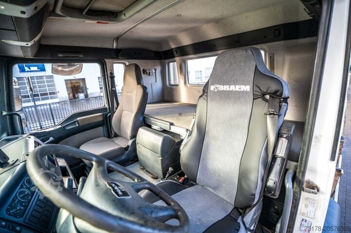 Sistema de braço de gancho MAN TGA 33.430 BB