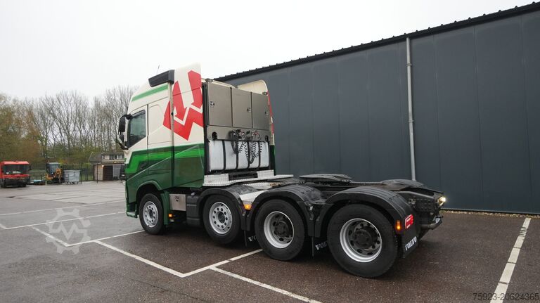 Padrão-SZM Volvo FH 540 8X4 130T GLOBETROTTER