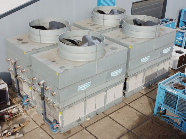 Torre de resfriamento Evapco ATW 36-4M