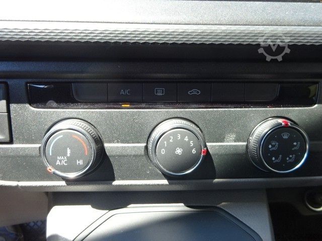 شاحنة بانل VOLKSWAGEN T6.1 Transporter 150PS DSG KR 4motion 2xSchTür