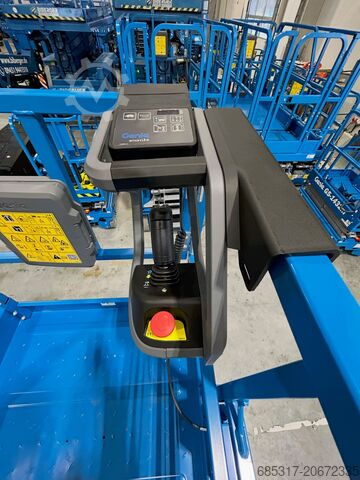 الأخرى Genie GS 4046 E-Drive Next-Gen