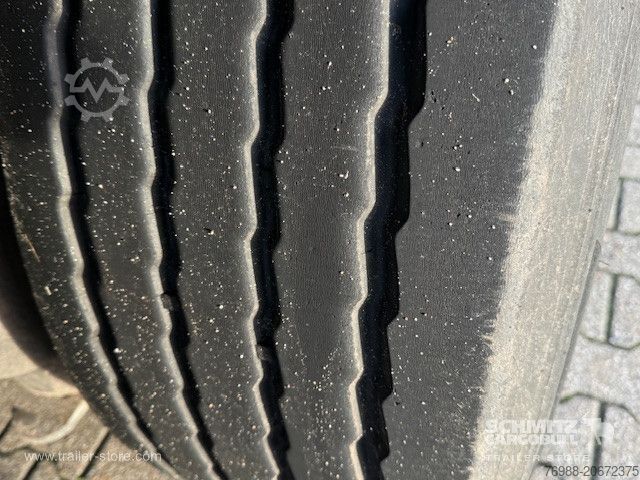Odprta polprikolica s ponjavo Schmitz Cargobull Curtainsider Standard Getränke