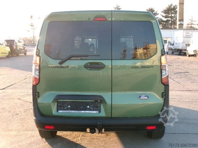 Ploščati dostavnik FORD Transit Courier Trend AT DoKa AHK WiPa Kam GRA