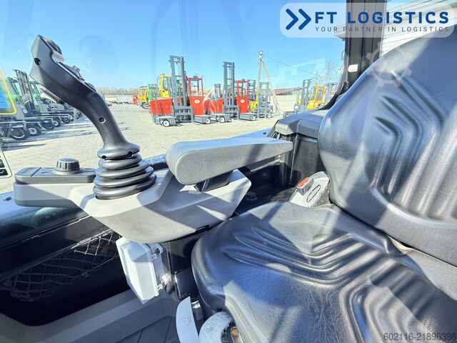 Teleskoplæsser JCB TLT30D TELESCOPIC MAST DIESEL CABIN