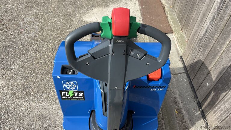 Niederhubwagen Jungheinrich EJE 220