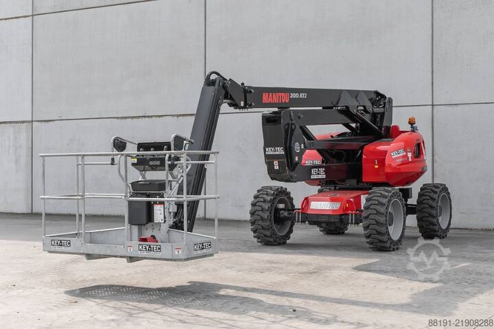 Leddelt teleskopisk arbejdsplatform Manitou 200 ATJ