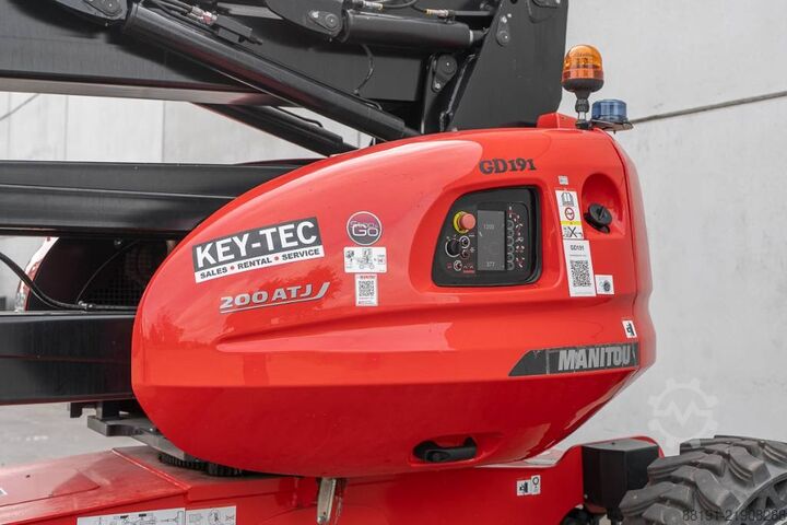 Leddelt teleskopisk arbejdsplatform Manitou 200 ATJ