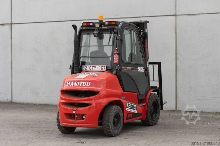 вилочный погрузчик Manitou MI 30 D