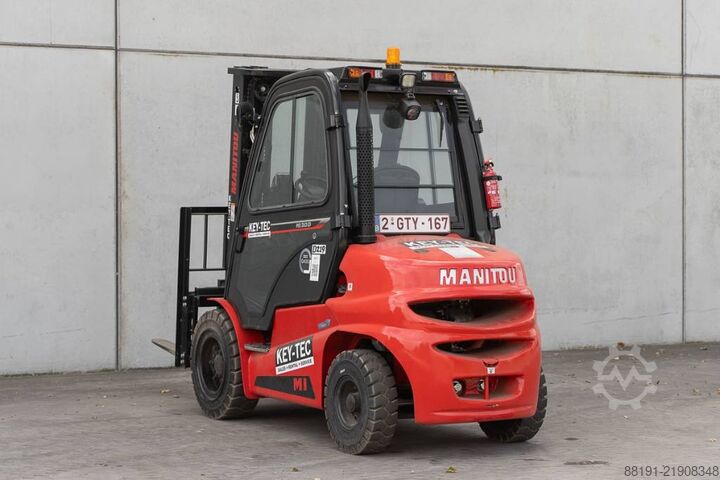 вилочный погрузчик Manitou MI 30 D