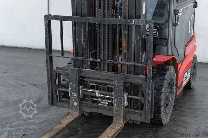 вилочный погрузчик Manitou MI 25 D