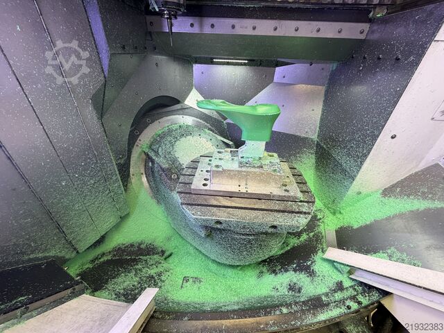 Centre d’usinage universel DMG MORI DMU 60 eVo