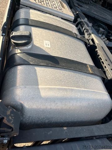 Стандардна влечна единица FORD F-Max Sattelzugmaschine