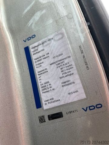 Стандардна влечна единица FORD F-Max Sattelzugmaschine