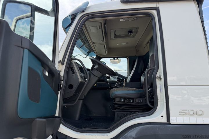 Ruloninė konteinerinė savivartis Volvo FM-500 8x2 Hiab / Swiss-Vehicle