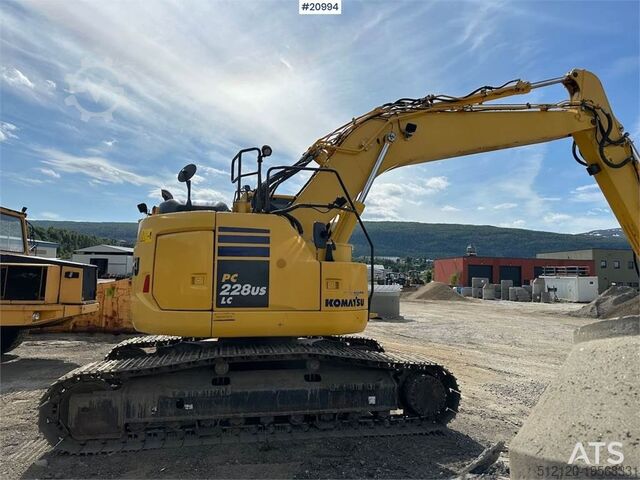 Kāpurķēžu ekskavators Komatsu PC228USLC-10 crawler excavator w/ rototilt and buc