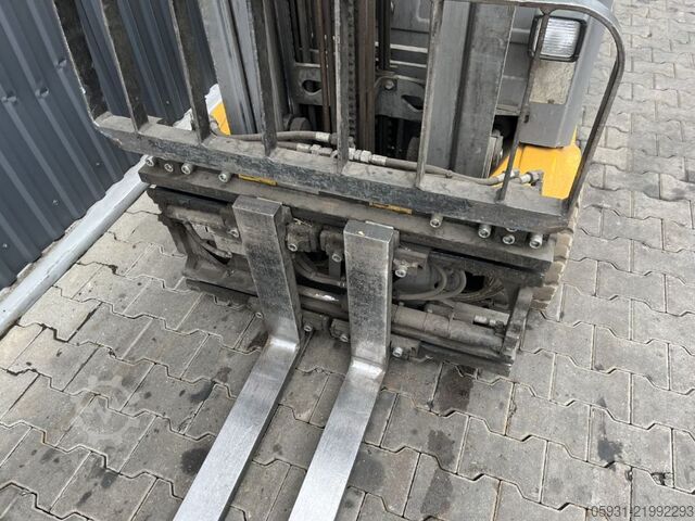 Elektrisk 4 -hjulet gaffeltruck Jungheinrich EFG320