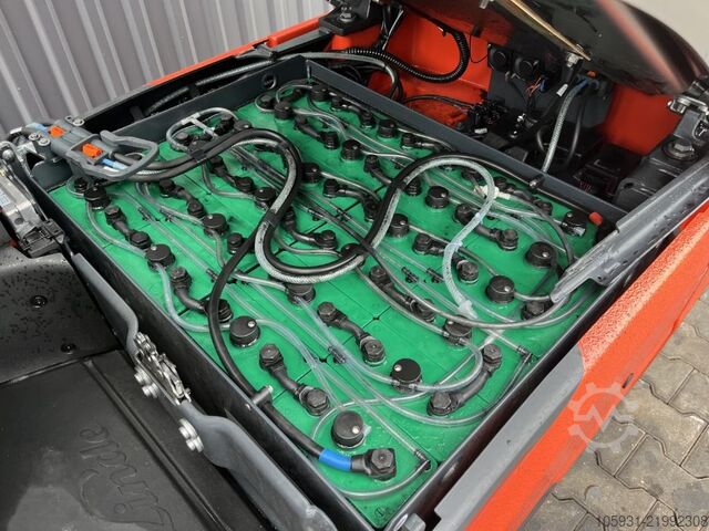 Elektrisk 3 -hjulet gaffeltruck Linde E16-02