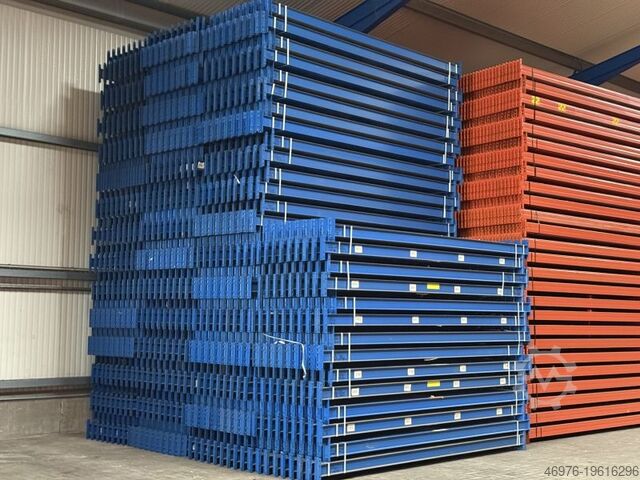 Багатоярусний склад Траверса для палетних стелажів SSI Schäfer PR600 / INP: 120x58 mm lichte Weite: ca. 3.600 mm