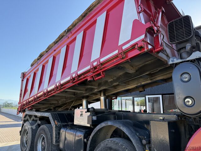 Camión volquete Mercedes-Benz Actros 4148K V8 Kipper 8x4 Euro3 40Ton