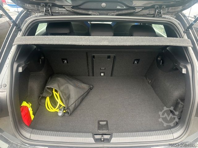 Van VOLKSWAGEN Golf GTE eHybrid DSG*PANO*LED-Matrix*Navi*Digita