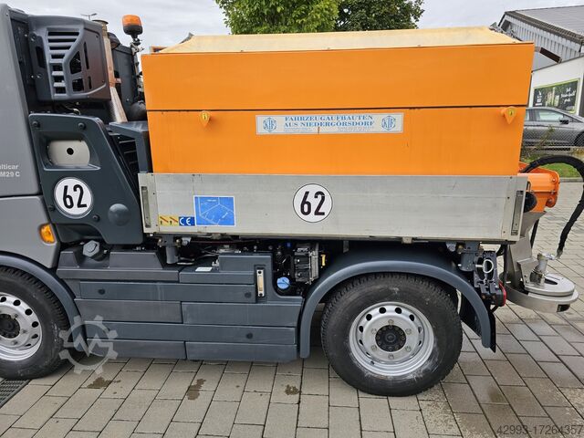 শীতকালীন পরিষেবা ডিভাইস MULTICAR M29 C
