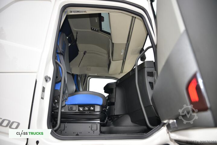 Standardne veomasin VOLVO FH 500 Globetrotter XL I-ParkCool ACC