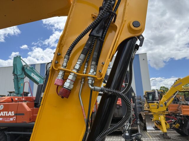 Miniexcavadora JCB 65-R1 Minibagger Powertilt HS03