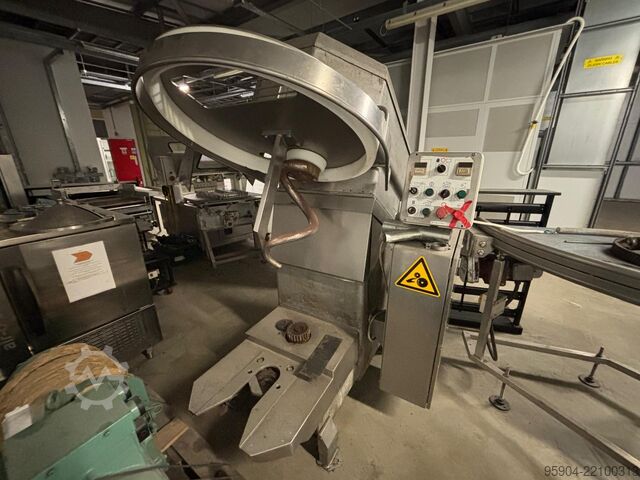 VMI SPI 280 AV Mikser + 1 Kase VMI SPI 280 AV Mixer 