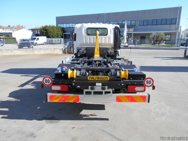 डिपॉजिट टिपर वैन Isuzu M30 (7,5 ton) - SCARRABILE PALFINGER