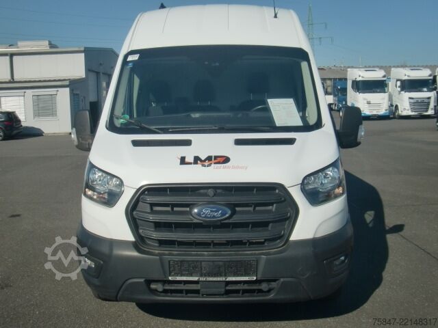 ऊँची और लंबी बॉक्स वैन Ford Transit Trend 350 L4H3 Parktronic