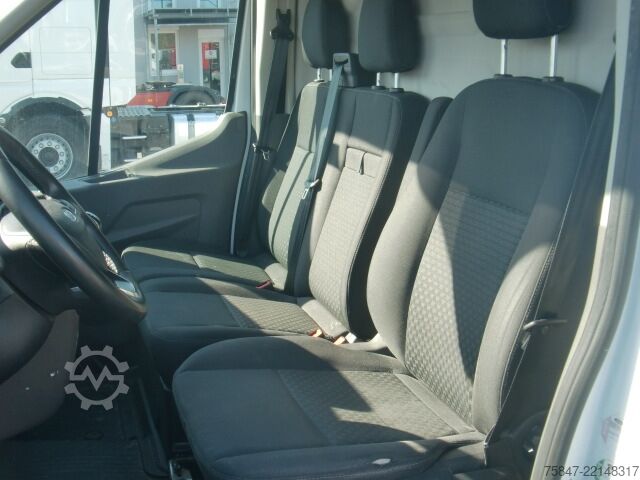 ऊँची और लंबी बॉक्स वैन Ford Transit Trend 350 L4H3 Parktronic