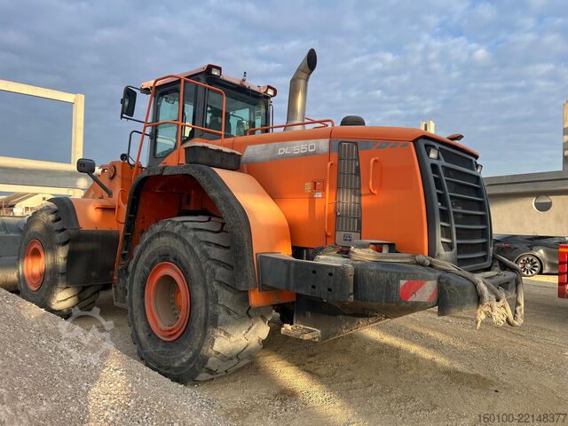 Carregadora de rodas DOOSAN DL 550-3