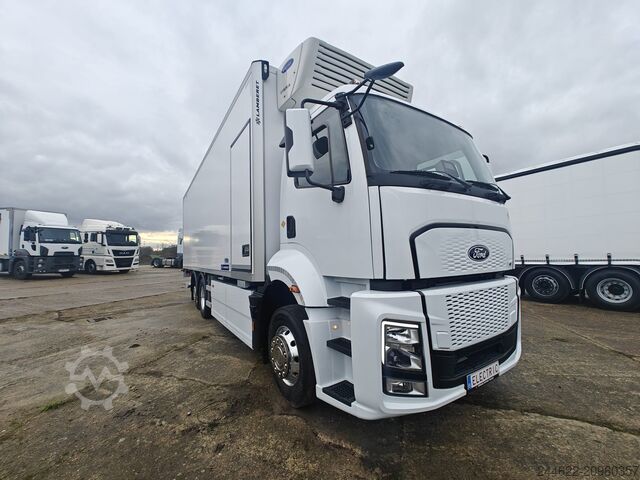 냉동 트럭 Ford Truck F-Line E 6x2 - Garantie 2+0 jaar