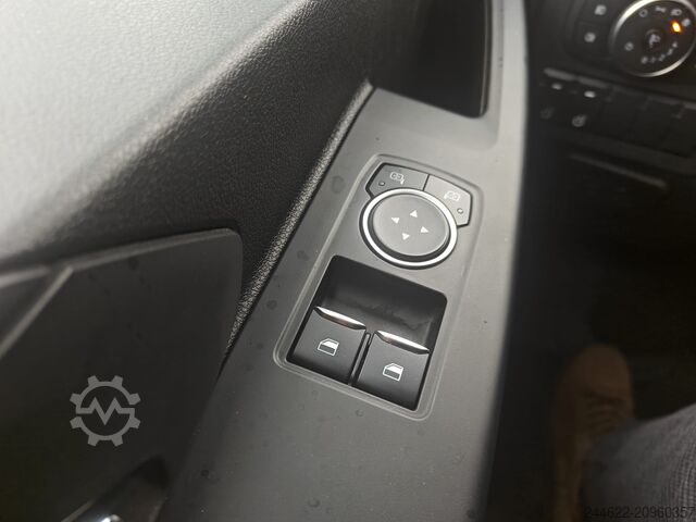 냉동 트럭 Ford Truck F-Line E 6x2 - Garantie 2+0 jaar