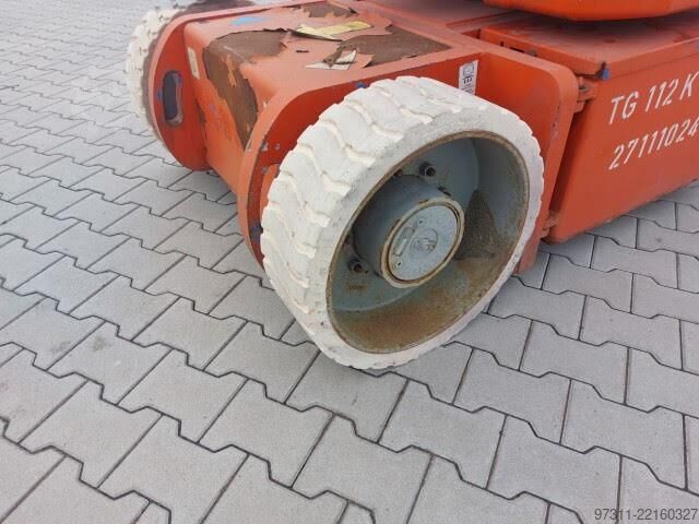 Piattaforma di lavoro telescopica articolata Genie Z-30/20N RJ