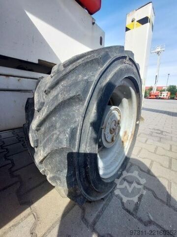 Žirklinis keltuvas Genie GS-2669RT OR