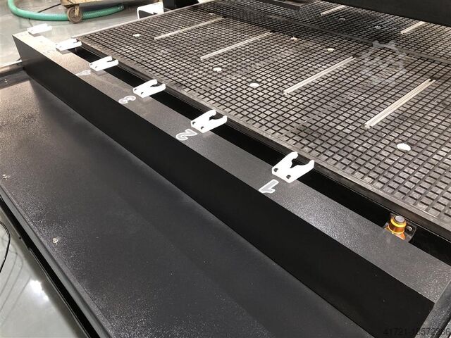 Обработващ център с ЦПУ WINTER ROUTERMAX ATC 2160 ECO