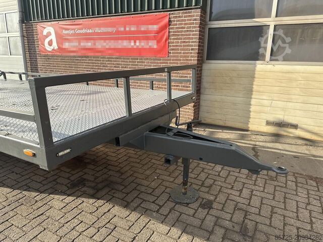 Automobilių gabenimo furgonas  