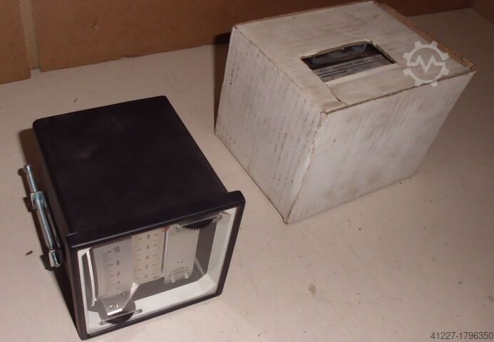 Pneimatiskais spiediena slēdzis METZ 2KA/96x96/0-10 bar