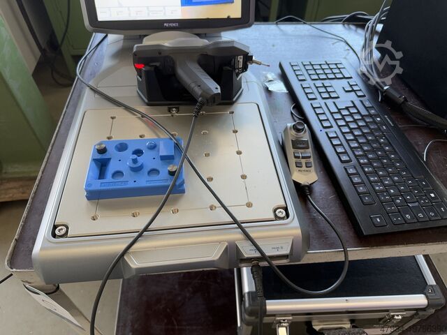 Coordinate measuring machine Keyence XM-1500