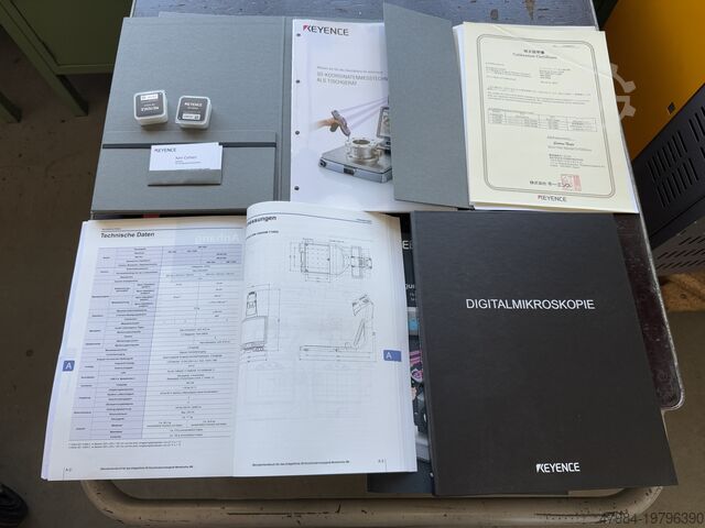 Coordinate measuring machine Keyence XM-1500