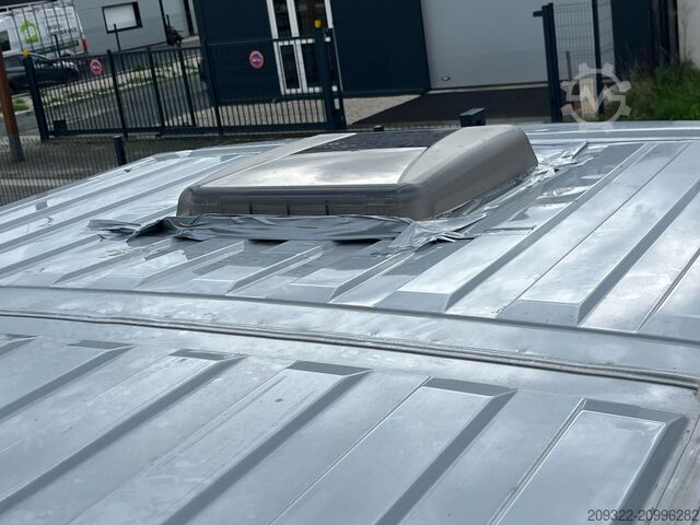 Kemperis/kemperis automobīlis Fiat Weinsberg Carabus 600 K | 4 posti letto | Completamente attrezzato