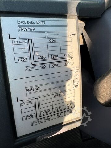 Empilhadeiras a diesel Jungheinrich DFG 545s