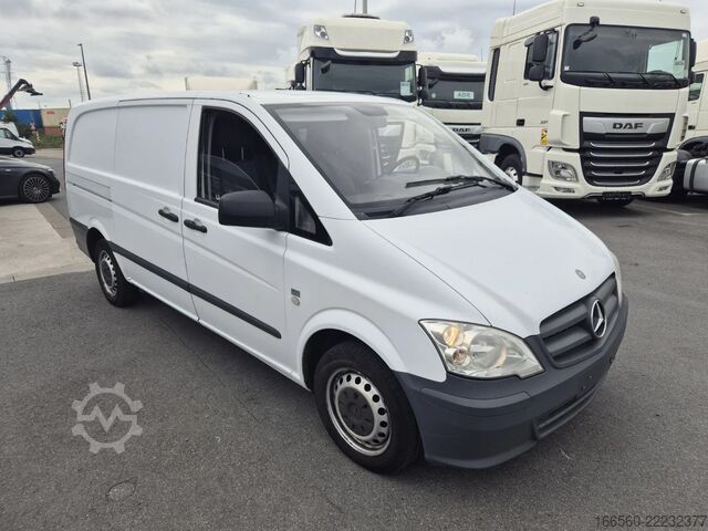 バン Mercedes-Benz Vito 113 CDI