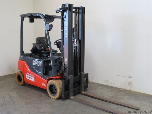 Heftruck Toyota 8FBM20T