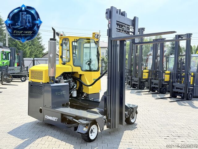 4-way forklift Combilift C3000 GAS TRIPLEX 6400 ONLY 953H CABIN