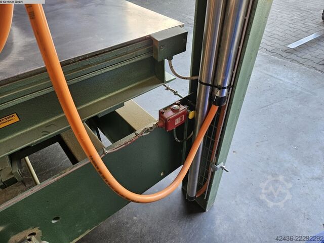 Veneer press BÜRKLE U88