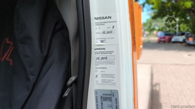 车载式高空作业平台 Nissan Cabstar France Elevateur Topy 100-1
