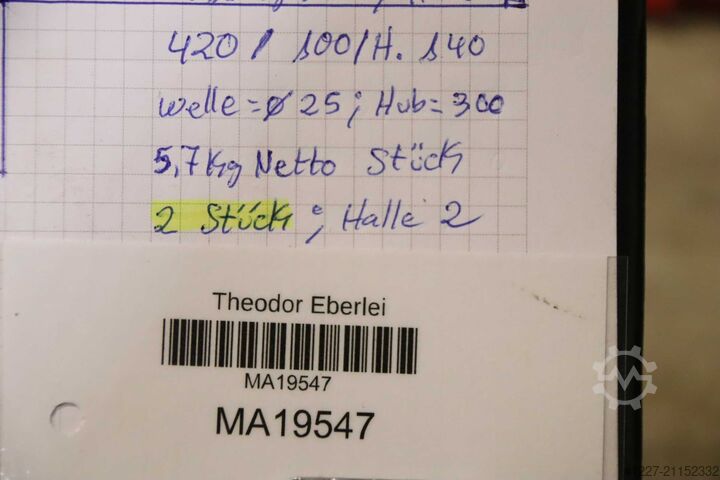 กระบอกสูบแบบคอมแพค SMC ECDQ2A80-300DC  Hub 30 mm