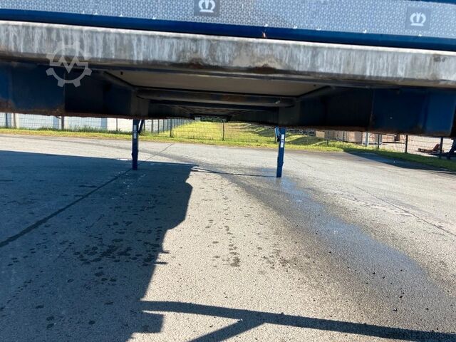 مقطورة بهيكل قابل للتبديل KRONE Wechselbrücke Plane